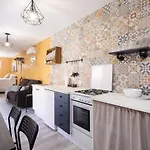 Hébergement de vacances Latas Del Almendro 1 *