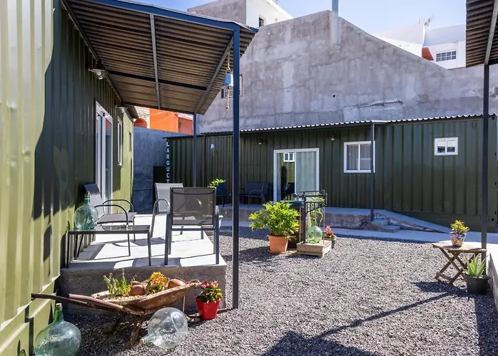 Latas Del Almendro 1 *