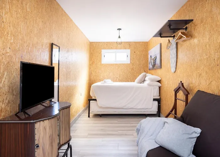 Latas Del Almendro 1 度假居 *