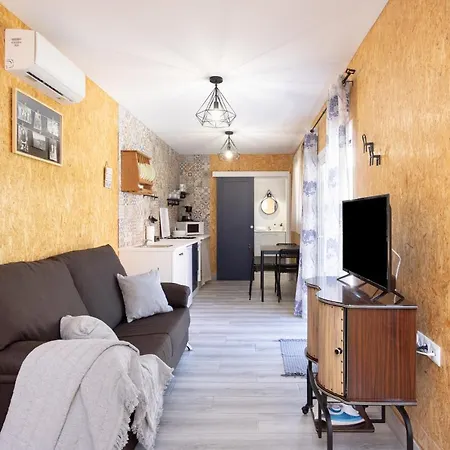 Latas Del Almendro 1 *