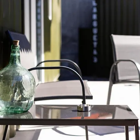 Latas Del Almendro 1 * Santiago Del Teide