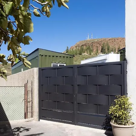 Holiday home Latas Del Almendro 1 *